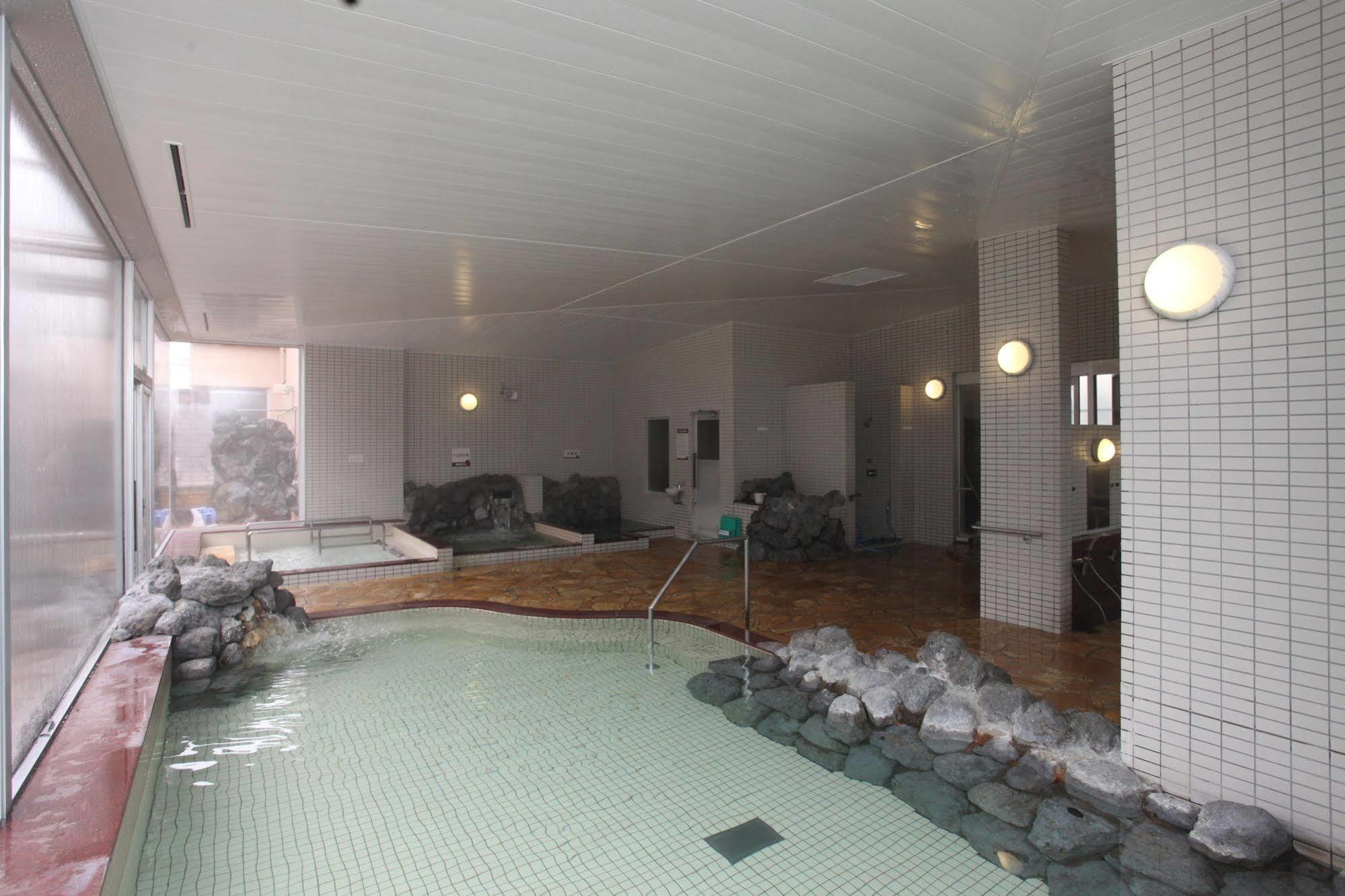Yuyado Kuttari Onsen Lake Inn Shintoku Dış mekan fotoğraf